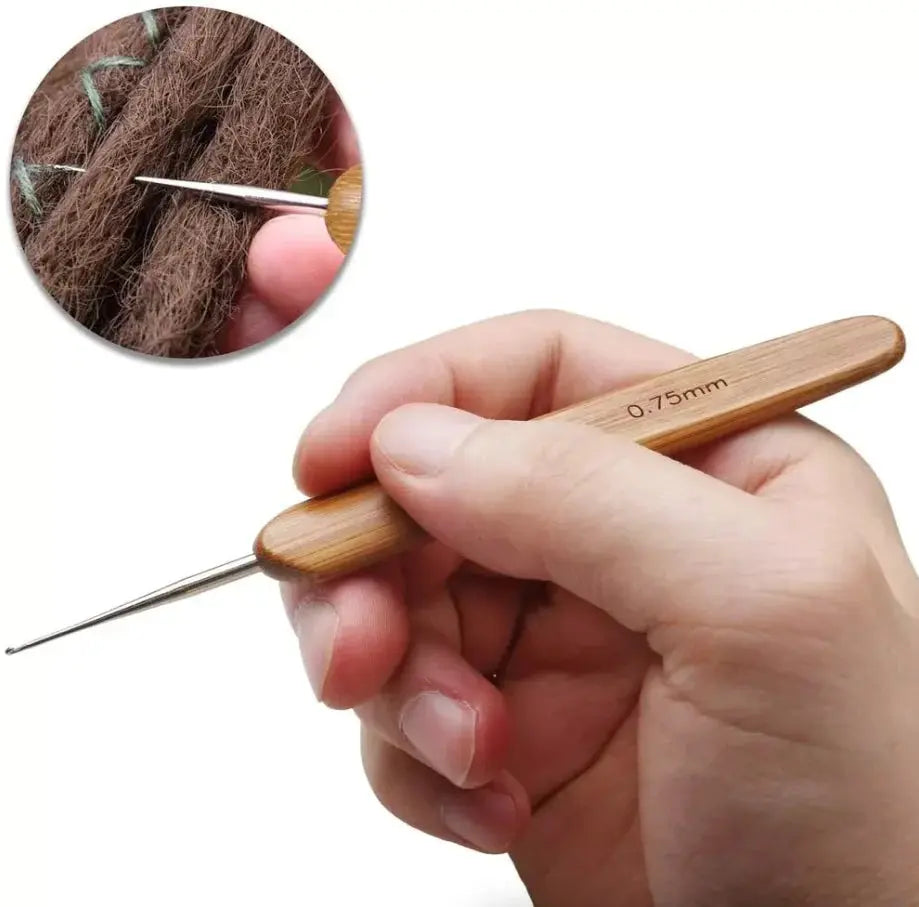 Dreadlock Crochet Hook Set – 5 Bamboo Handles – view 3