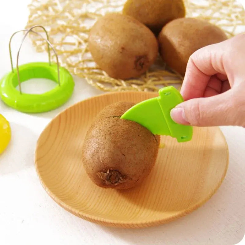 Kiwi & Avocado Cutter – Fruit Corer & Slicer – view 3