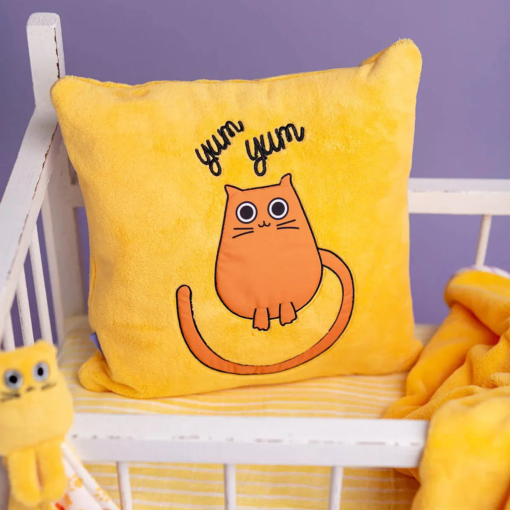 Milk&Moo Tombish Cat Baby Blanket Set – view 3