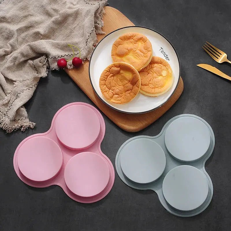 Reusable Air Fryer Egg Mold Non-Stick Air Fryer Baking Pan 3 Cavity Silicone Muffin Pans for Baking Hamburger Bun Pan