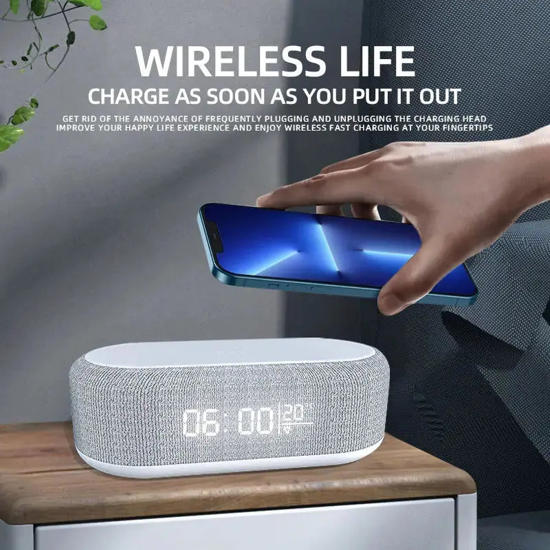 3-in-1 Wireless Charger Alarm Clock with Lamp – view 2